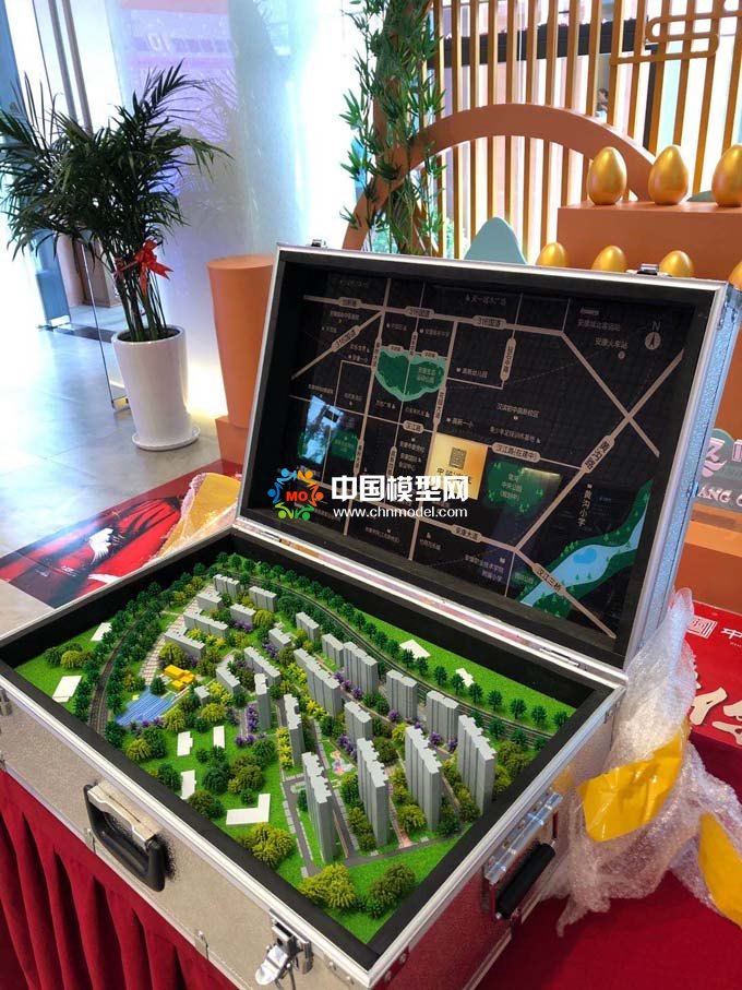 箱式樓盤(pán)巡展沙盤(pán)模型