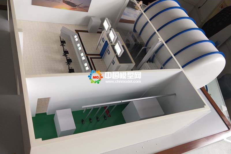 衛(wèi)星裝備真空試驗(yàn)?zāi)Ｐ? align=