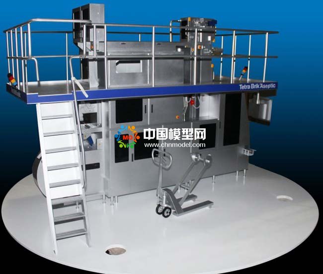 乳制品飲料灌裝設(shè)備模型