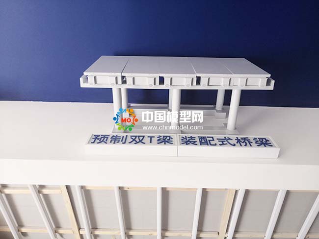 橋梁預(yù)制梁施工工藝沙盤模型
