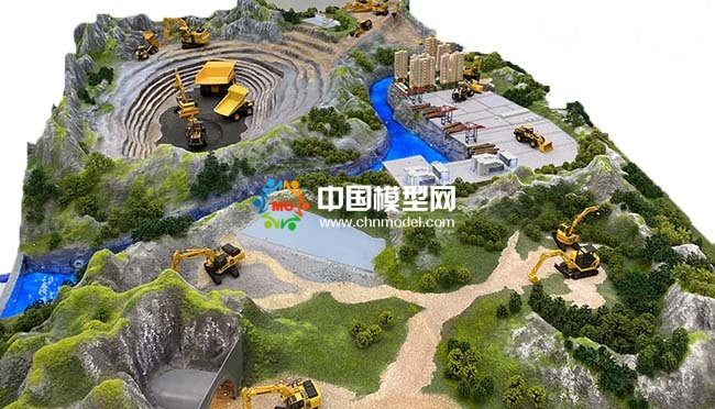 液壓挖掘機(jī)工作場(chǎng)景沙盤(pán)模型