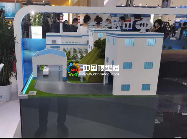 煤礦智能網(wǎng)聯(lián)無人輔運駕駛沙盤模型