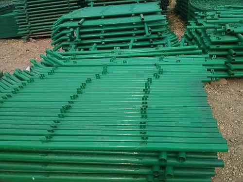 南京護(hù)欄網(wǎng) 南京護(hù)欄網(wǎng)