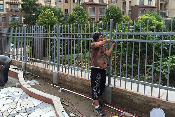 �\�סլС�^(q��)���ڃr��